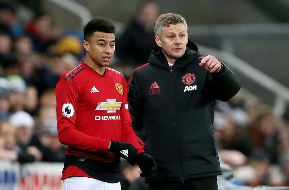 足球行业的 足球行业的