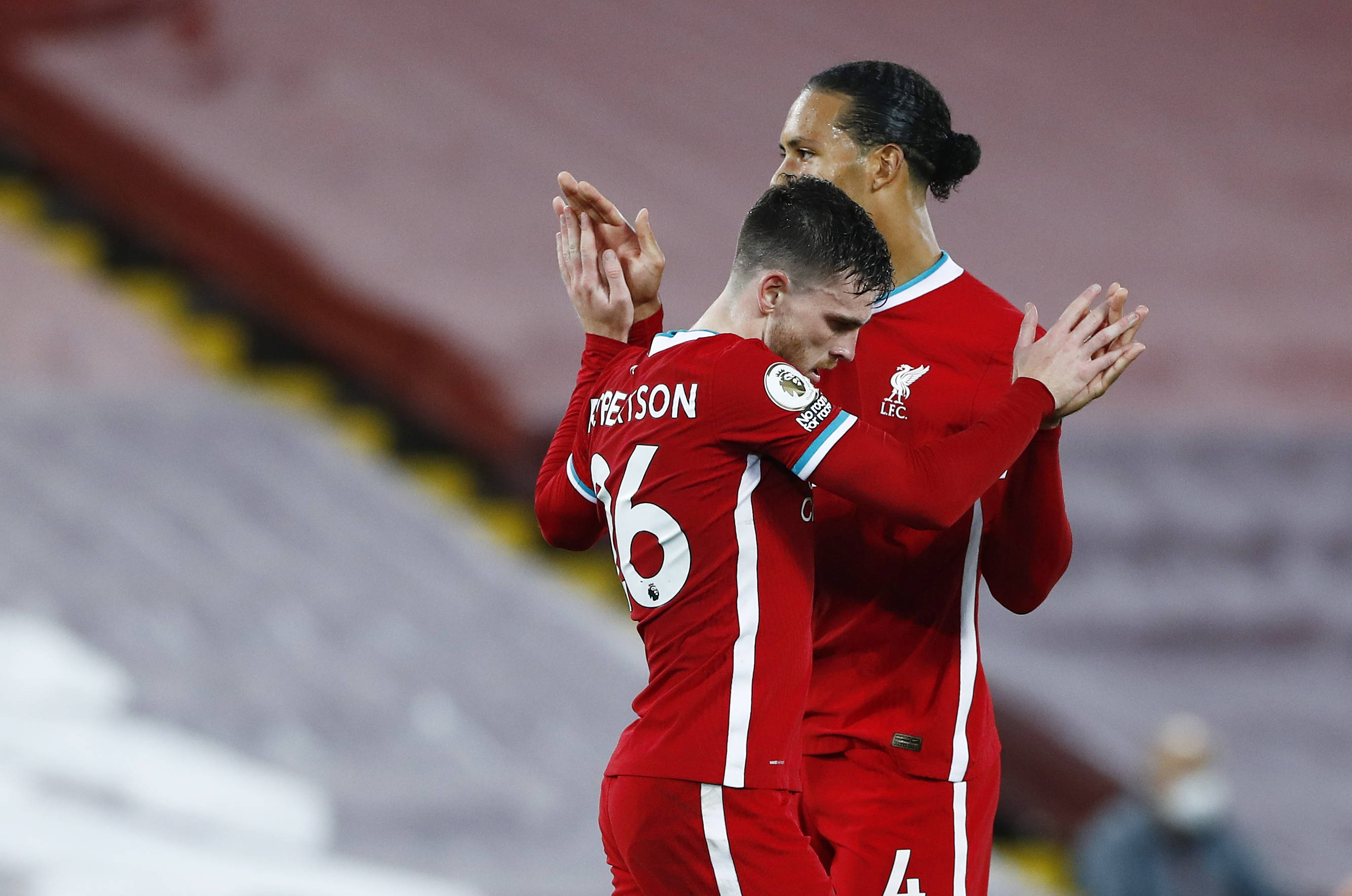 包括世界羽 包括世界羽